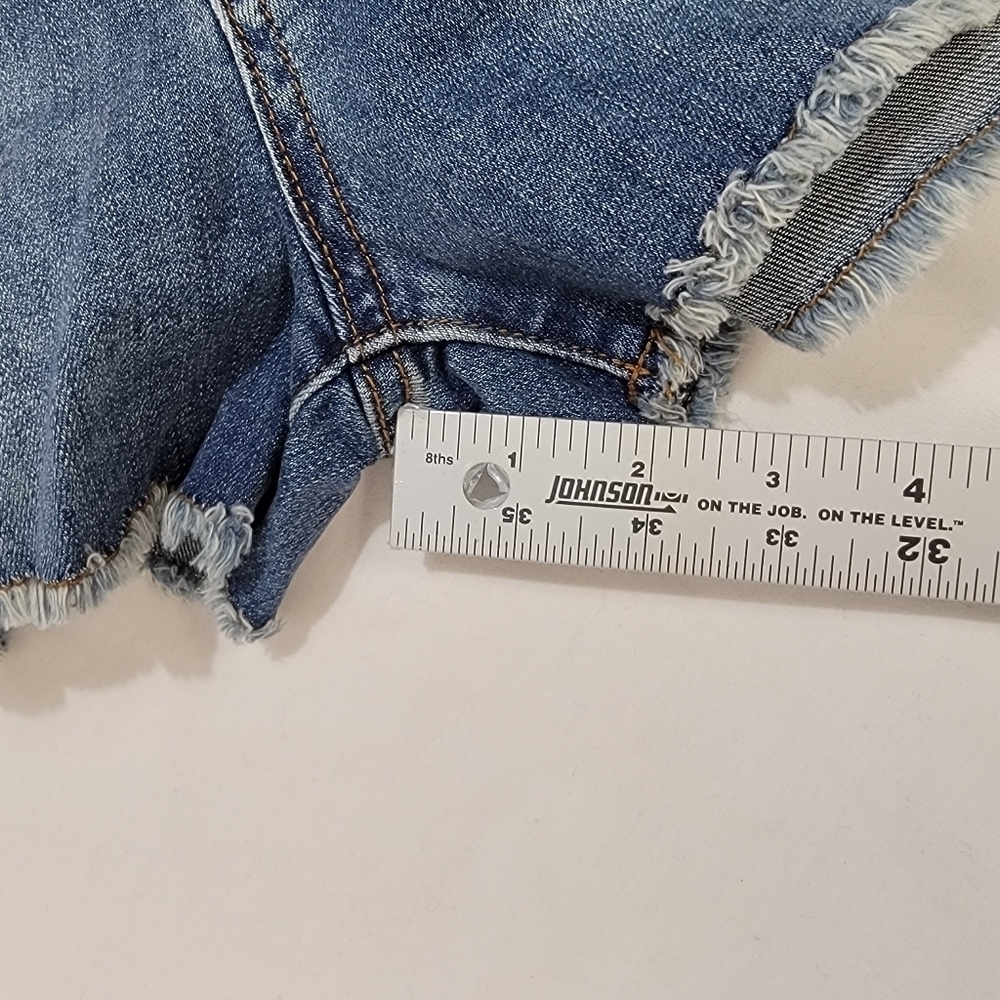 STS BLUE Aubrey Short Size 28-in   10in high rise denim short, distressed - Picture 3 of 11